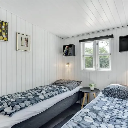 Holiday home Tyyni - 75m From The Sea In Se Jutland By Interhome